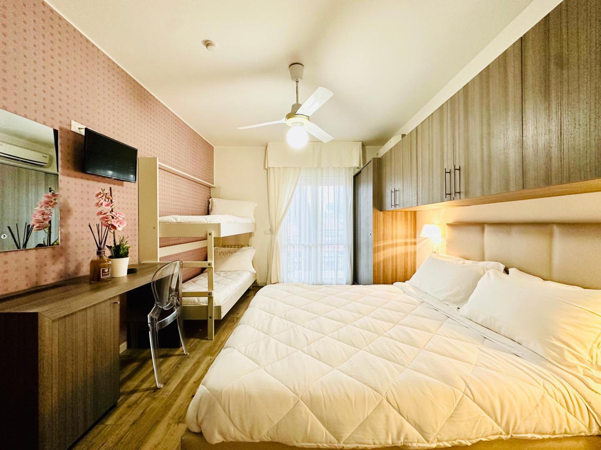 Hotel Miramare - Spa & Suites - Free Breakfast & Brunch Until 13-00 Cervia Værelse billede